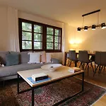Pradella By Chalet *