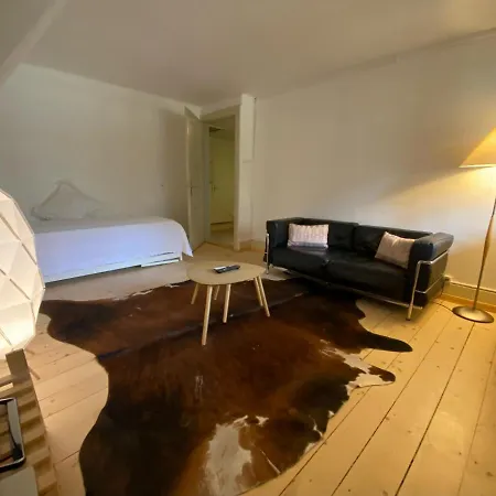 シャレー Pradella By